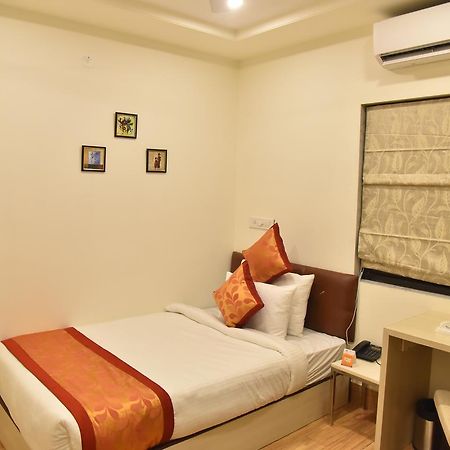 Rnb Select Vijay Palace Jaipur Eksteriør billede